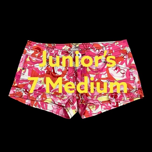 Junior's ZCO Jeans 7 Medium Shorts Shortie Chino Khakis Red Pink Floral Stretch - Picture 2 of 7